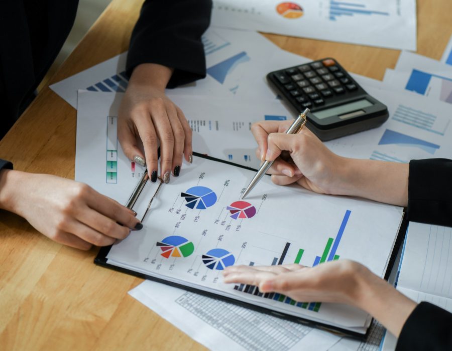female-accountant-team-is-analyzing-data-to-present-the-client-.jpg female-accountant-team-is-analyzing-data-to-present-the-client-.jpg